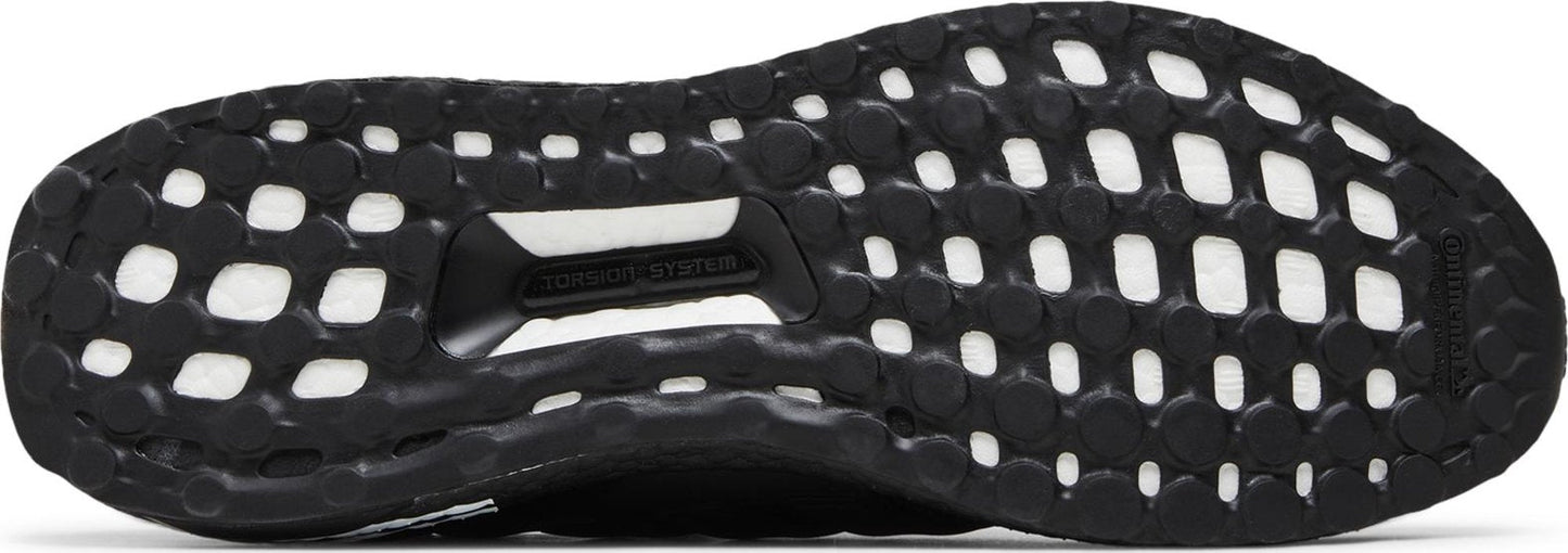 adidas Men's Ultraboost 5.0 Dna Sneakers