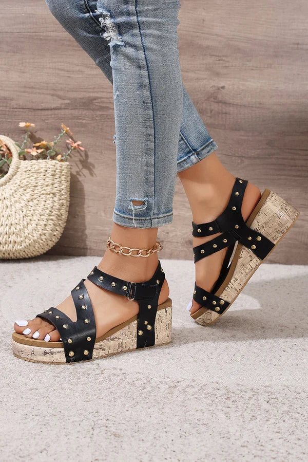Threaded Pear Arleth Out Leather Wedge Sandals