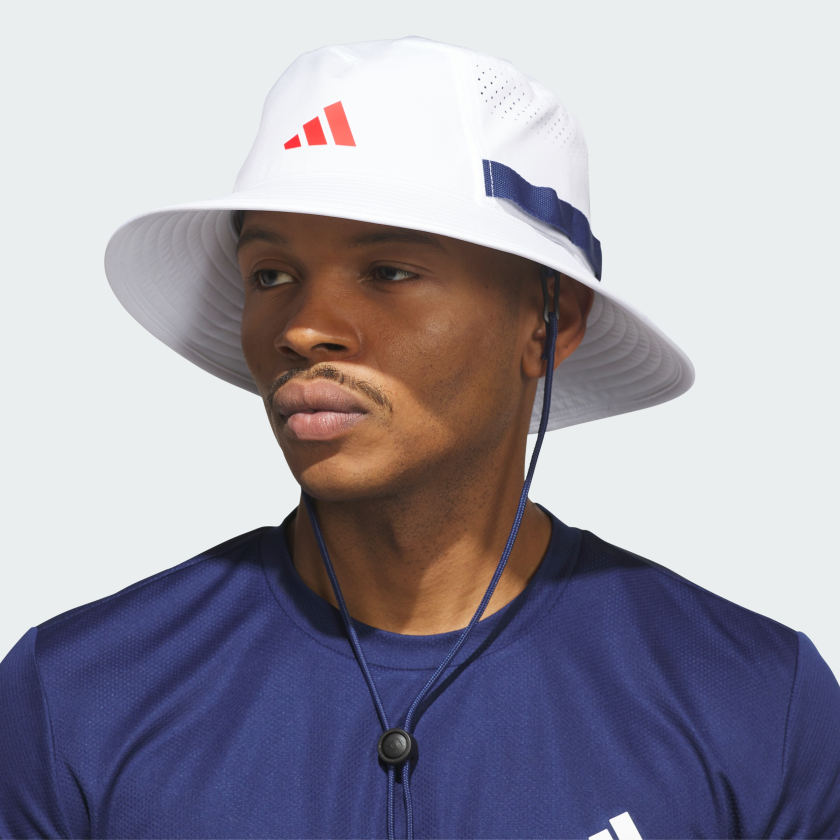White / Dark Blue / Scarlet-