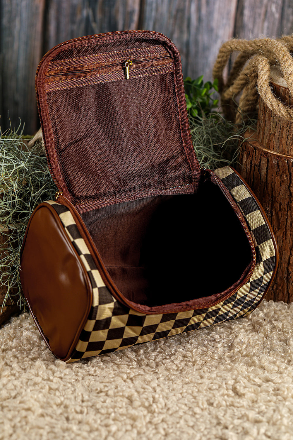 Threaded Pear Black Checkered Zipper Makeup Bag