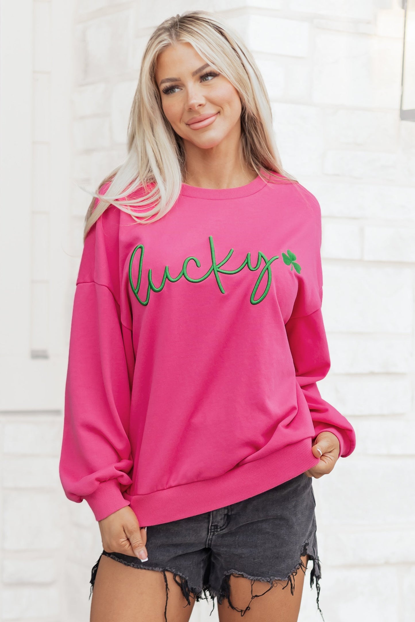 Threaded Pear Armani Clover Embroidered Loose Pullover