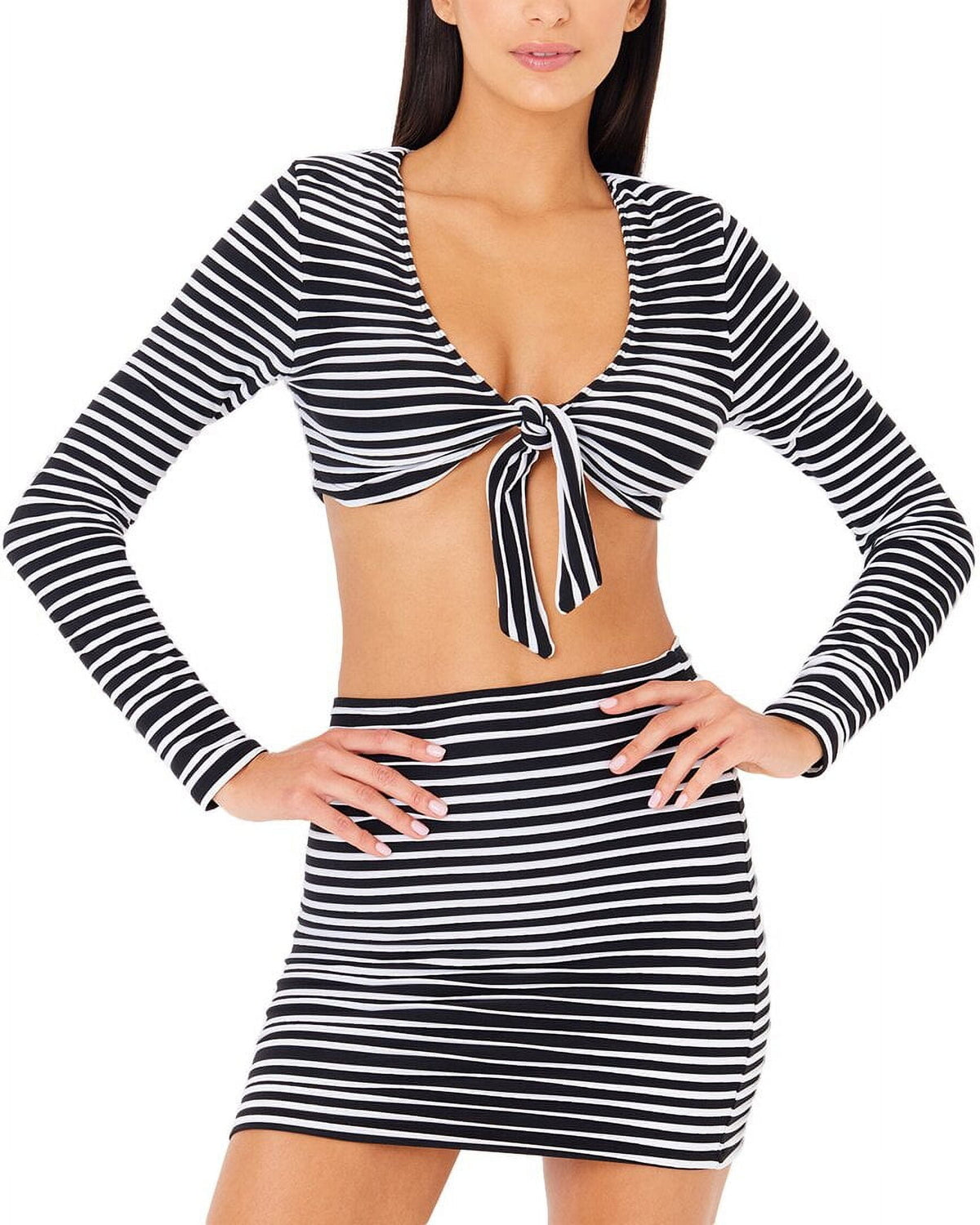 BLACK WITH WHITE STRIPES-