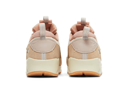 Nike Women's Air Max 90 Futura W Sneakers