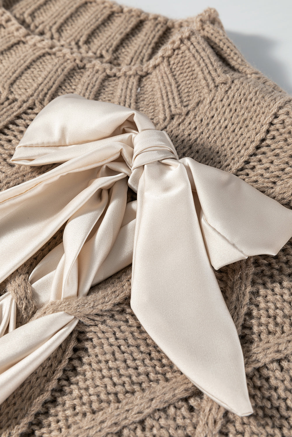 Threaded Pear Emma Bowknot Short Sleeve Sweater