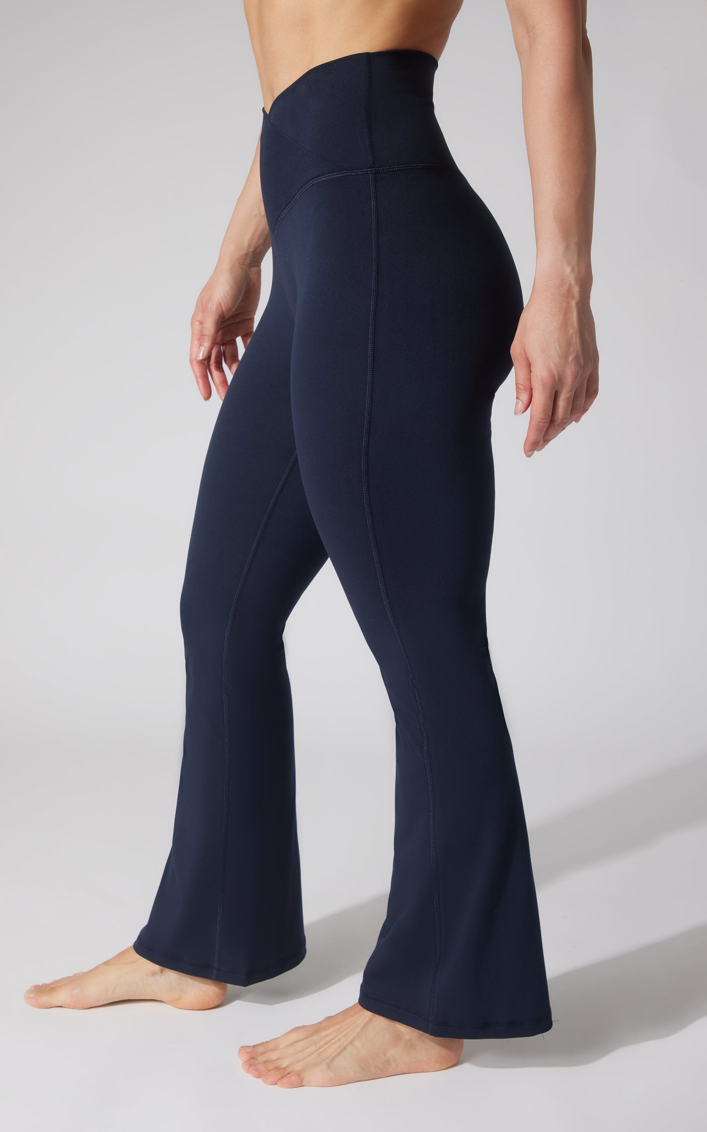 Lux Sophia 29.5" Crossover Flare Pant