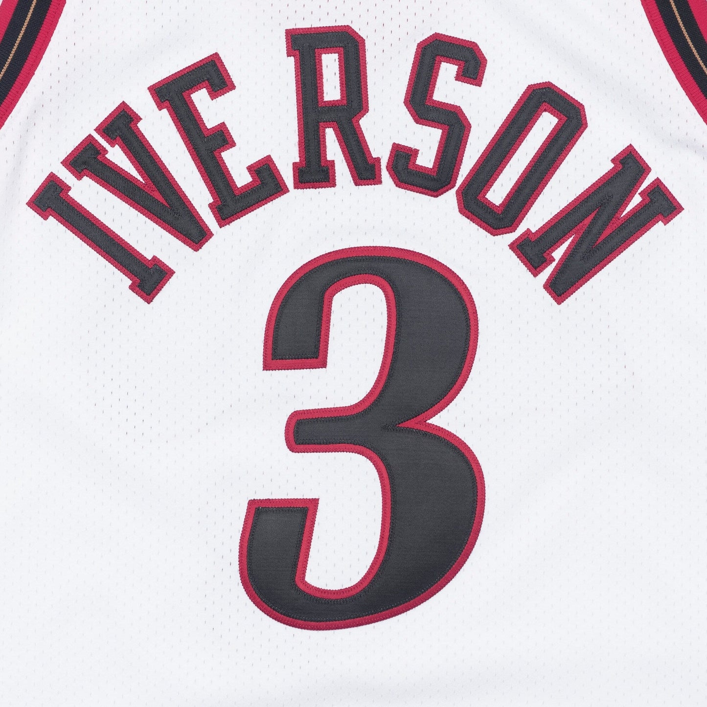 Mitchell & Ness Men's NBA Authentic Jersey 76Ers 1997 Allen Iverson Jerseys
