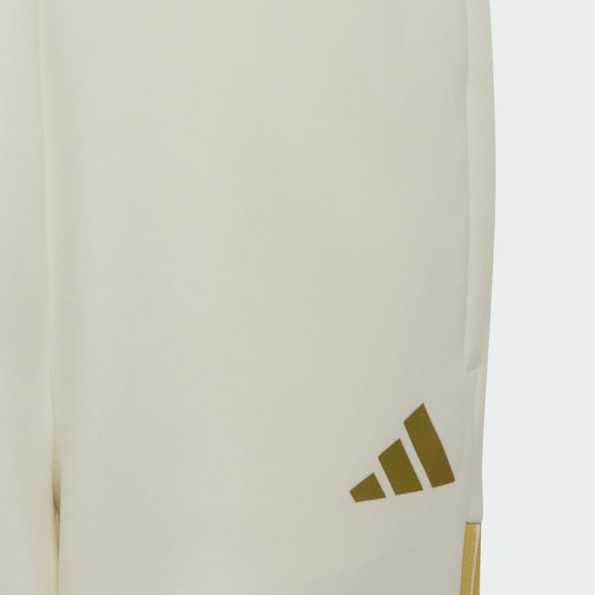 Off White / Ice Blue-