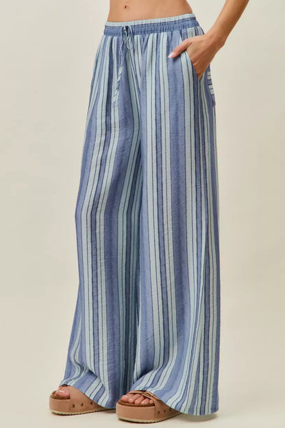 SO ME Stripe Wide Leg Pull On Pants