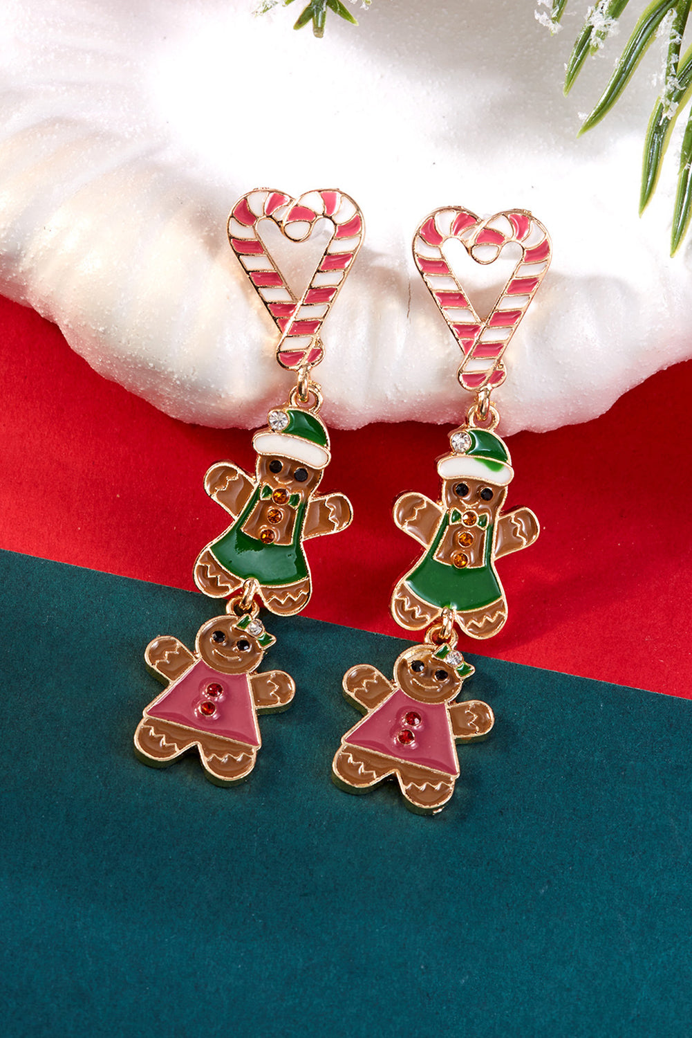 Threaded Pear Ariya Heart Pendant Christmas Earrings