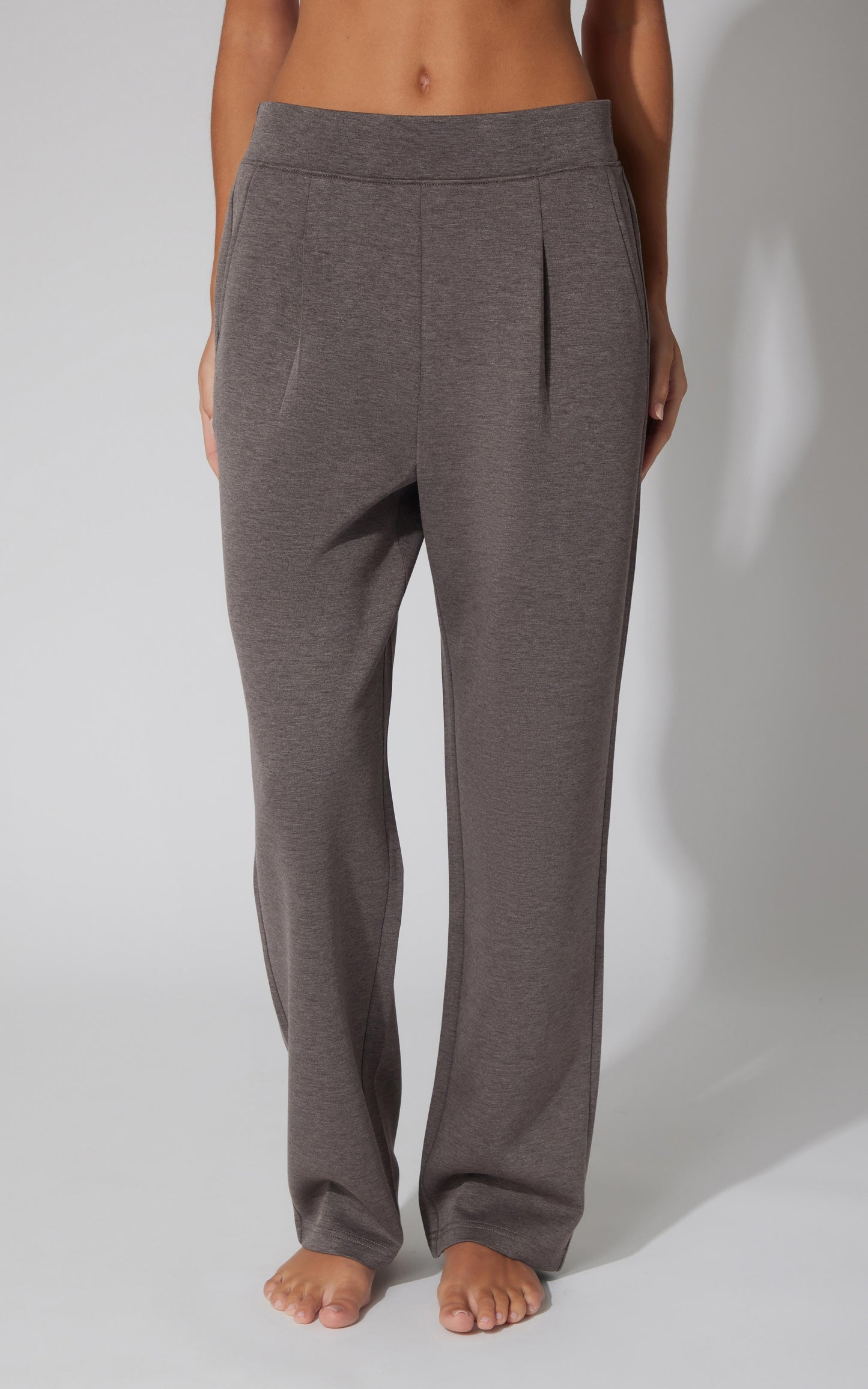 Softlite Straight Leg Pant - Our Cafe Story