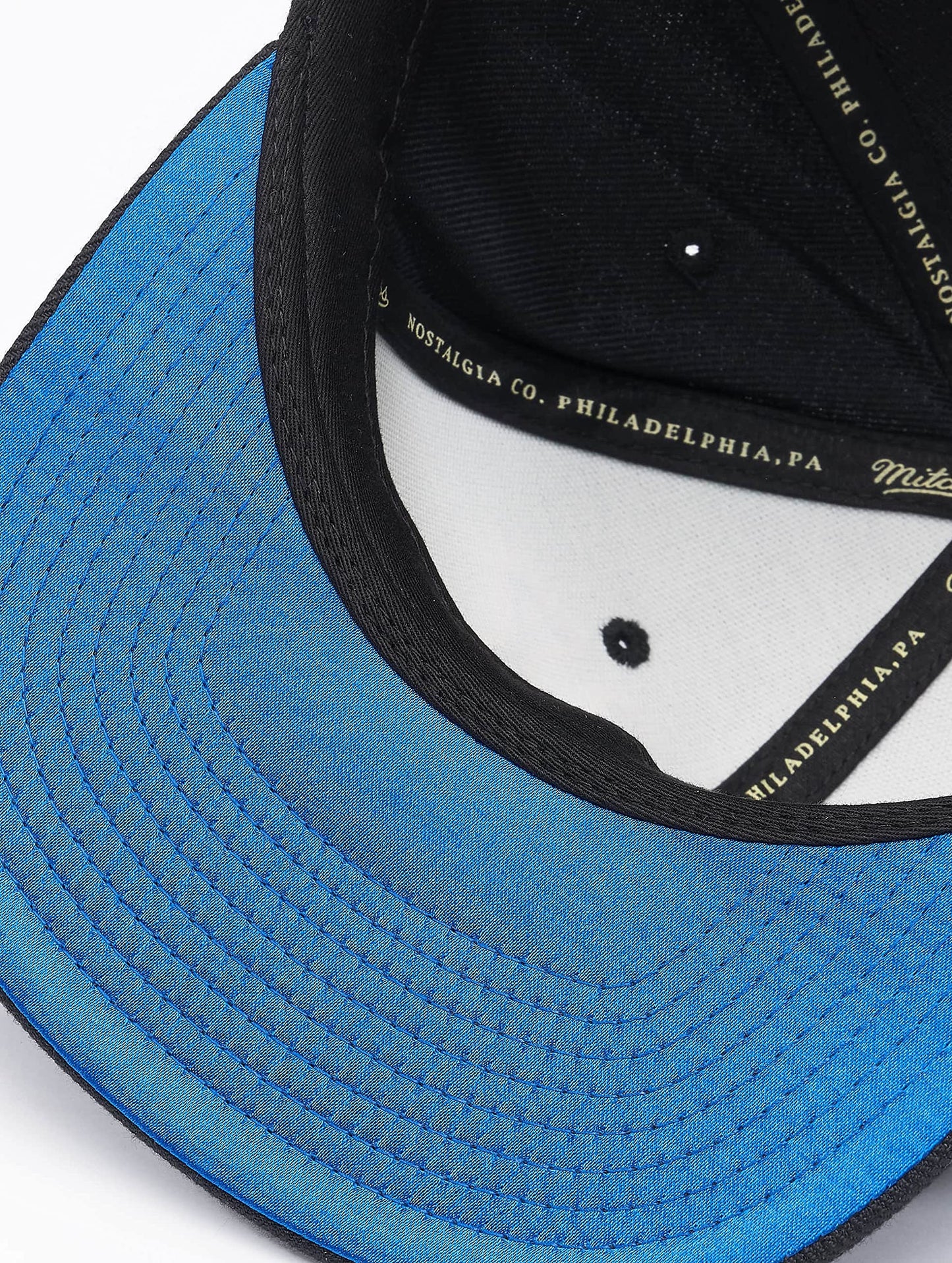 Men's Mitchell & Ness NBA Zz Snapback 76Ers