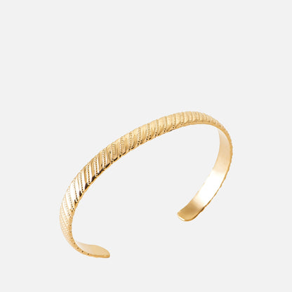 Aurelia Textured Cuff