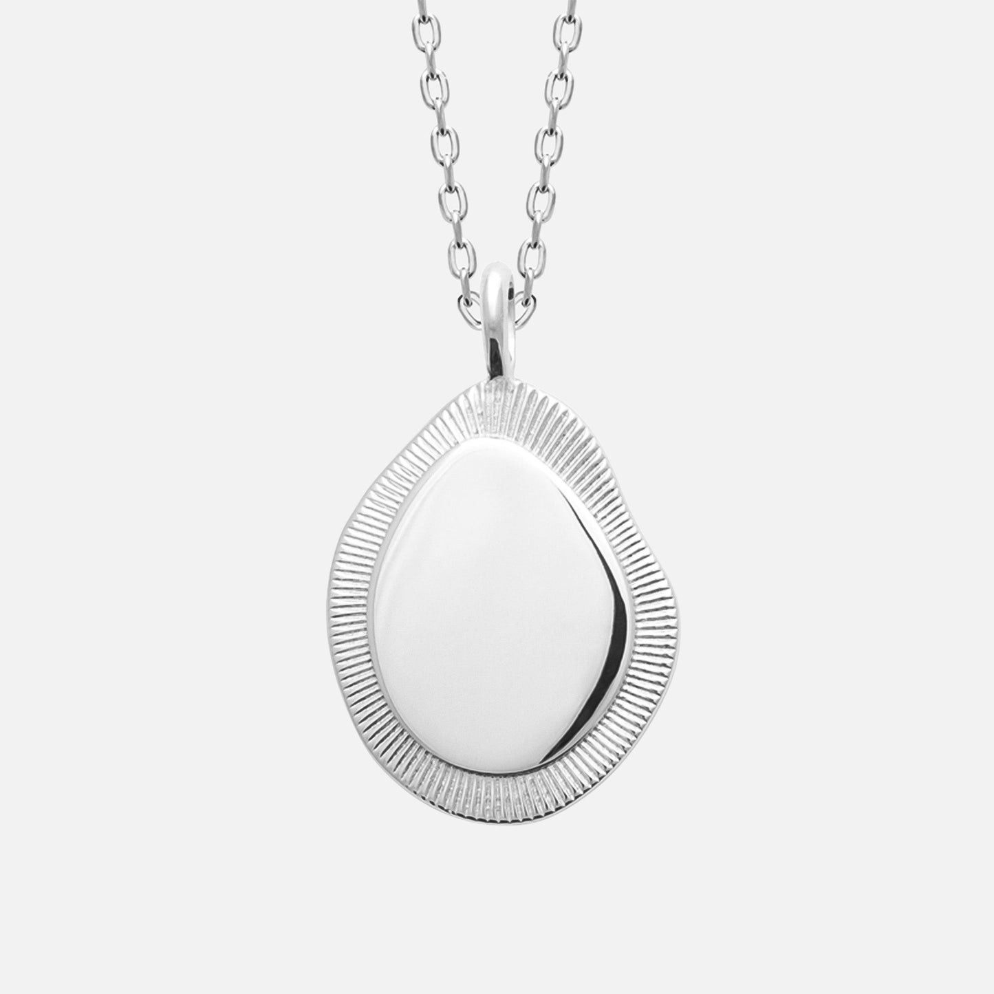 Elaris Contour Pendant Necklace