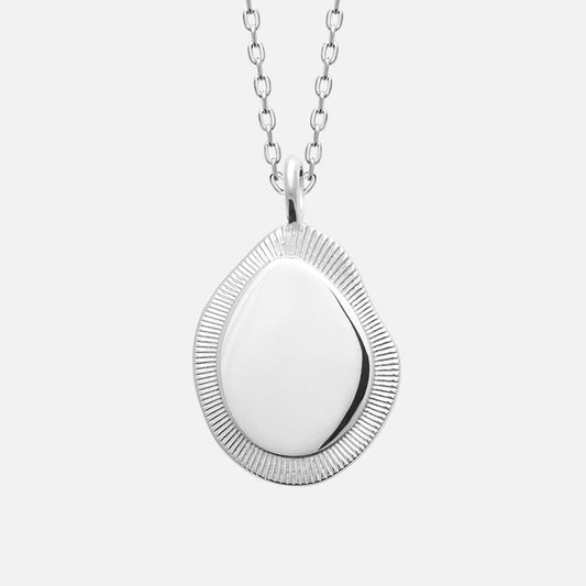 Elaris Contour Pendant Necklace