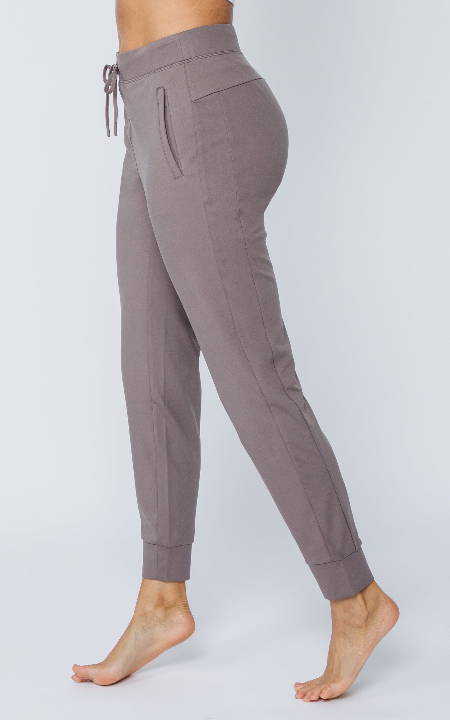 Lux Avenue Side Pocket Jogger