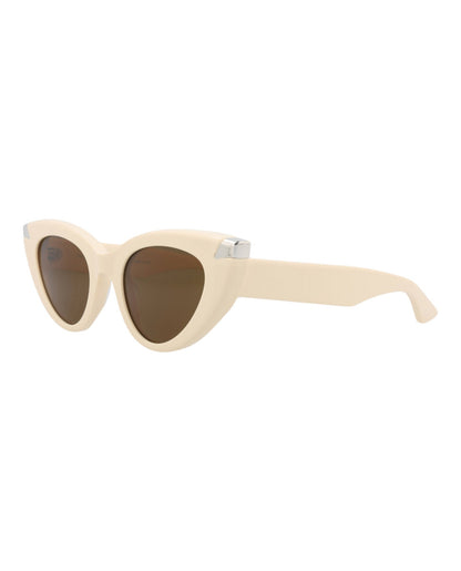 Ivory Ivory Brown-