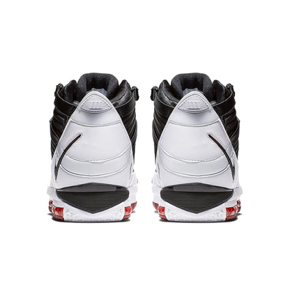 Nike Men's Zoom Lebron Iii Qs Sneakers