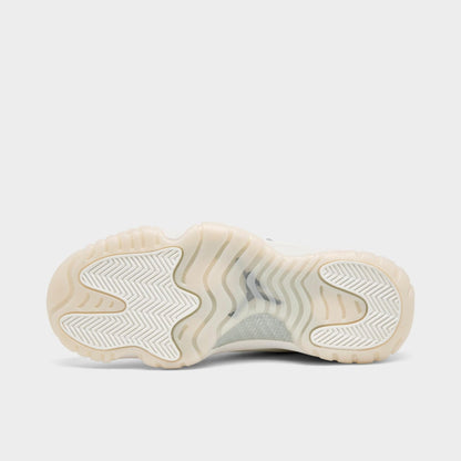 [ar0715-110] Womens Air Jordan Retro 11 'pearl'