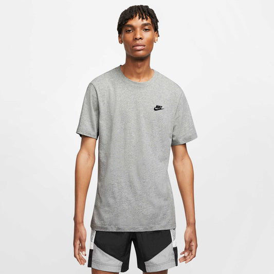 Nike Men's Sportswear Club T-Shirt