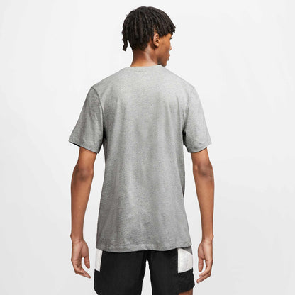 Nike Men's Sportswear Club T-Shirt