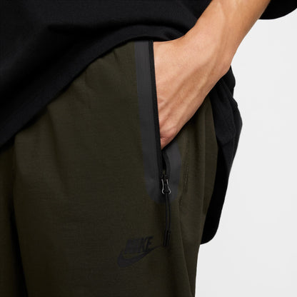 Nike Mens Tech Woven Pants - Sequoia/Black