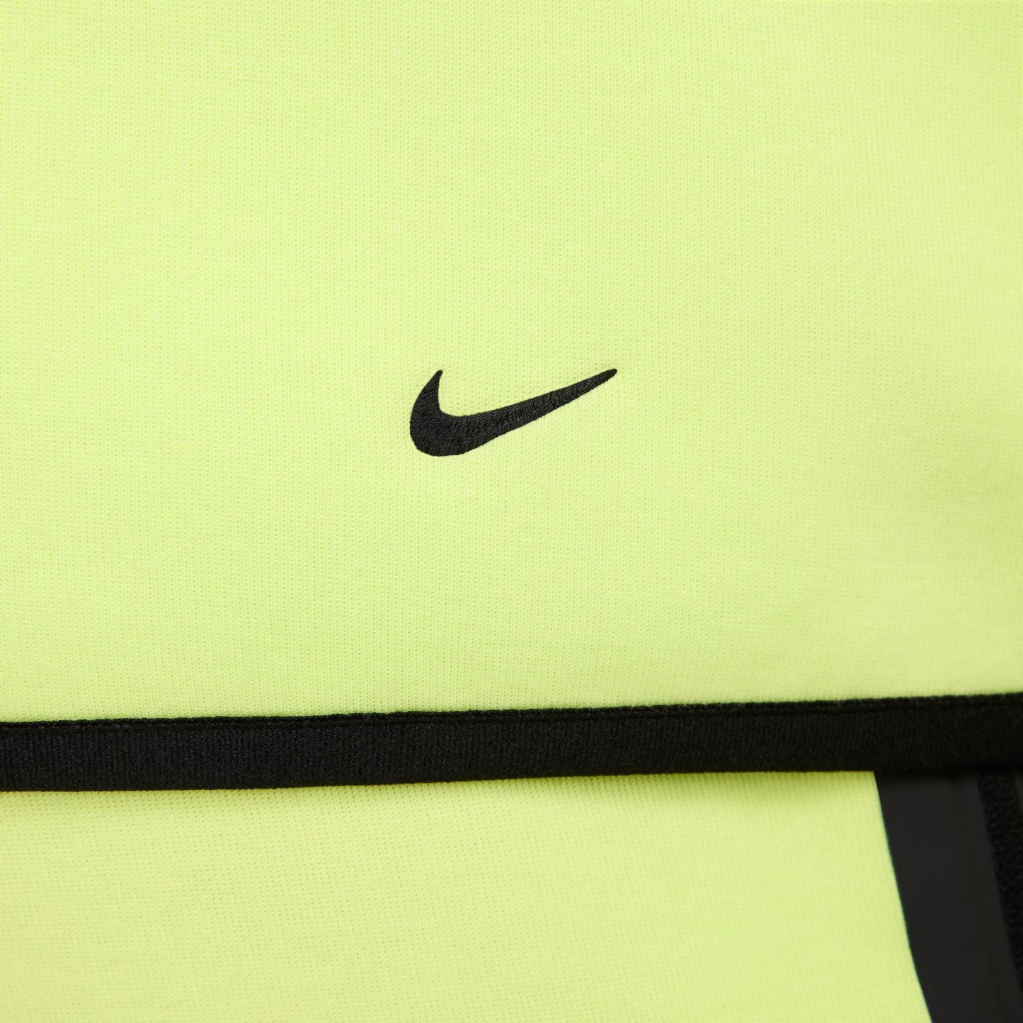 Nike Men's Tech Fleece Joggers - Light Lemon Twist