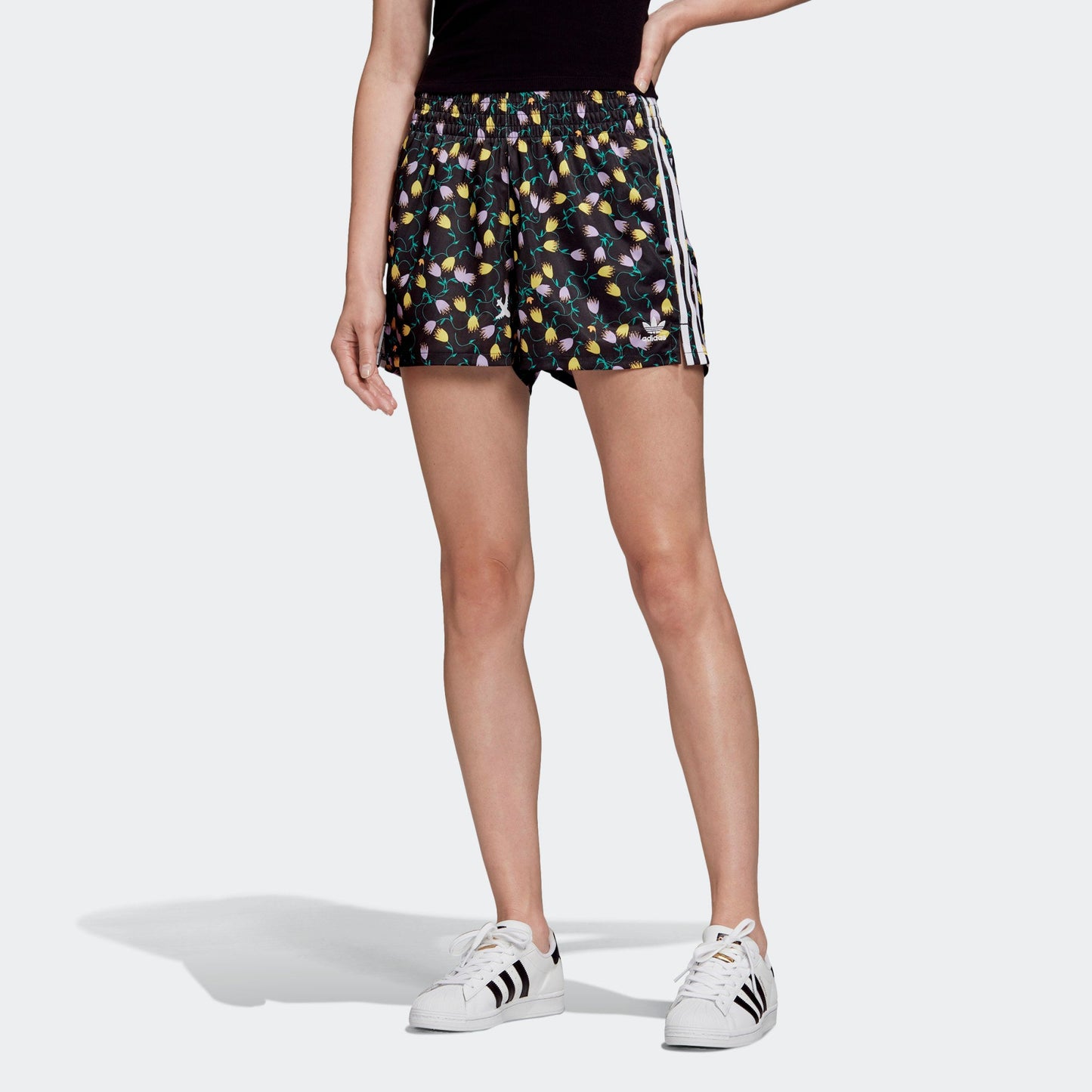 adidas Women's Originals Allover Print Shorts - Fl4111