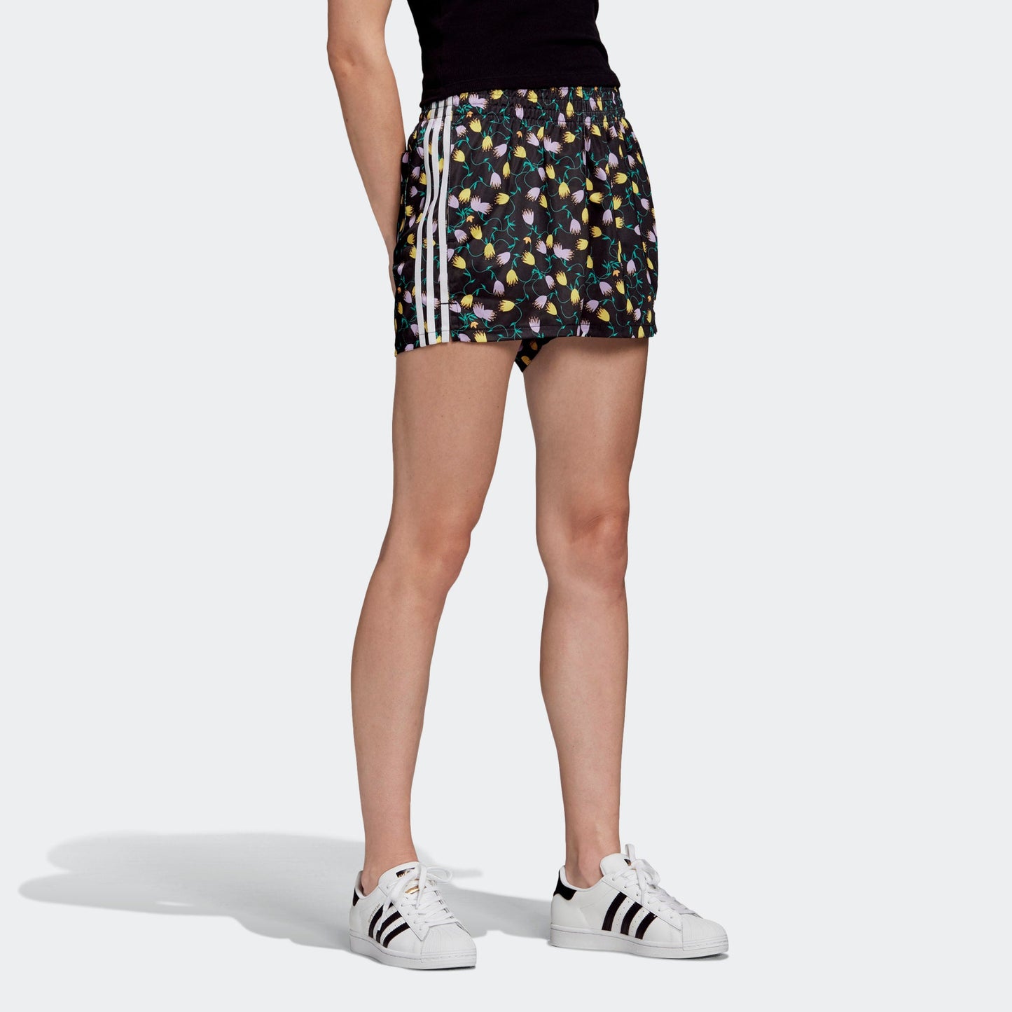 adidas Women's Originals Allover Print Shorts - Fl4111