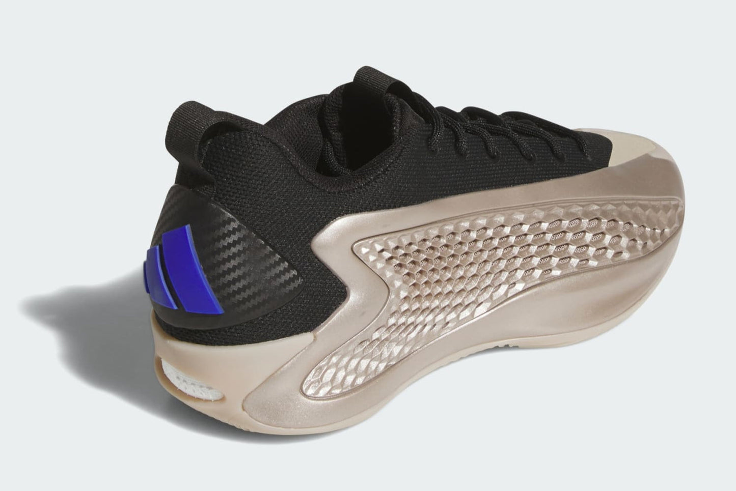 Chamet/Cblack/Lucblu-