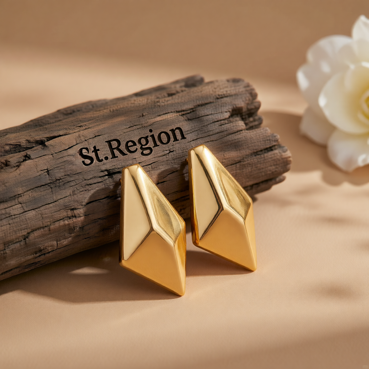 Goldtone 3D Diamond Cut Statement Stud Earring