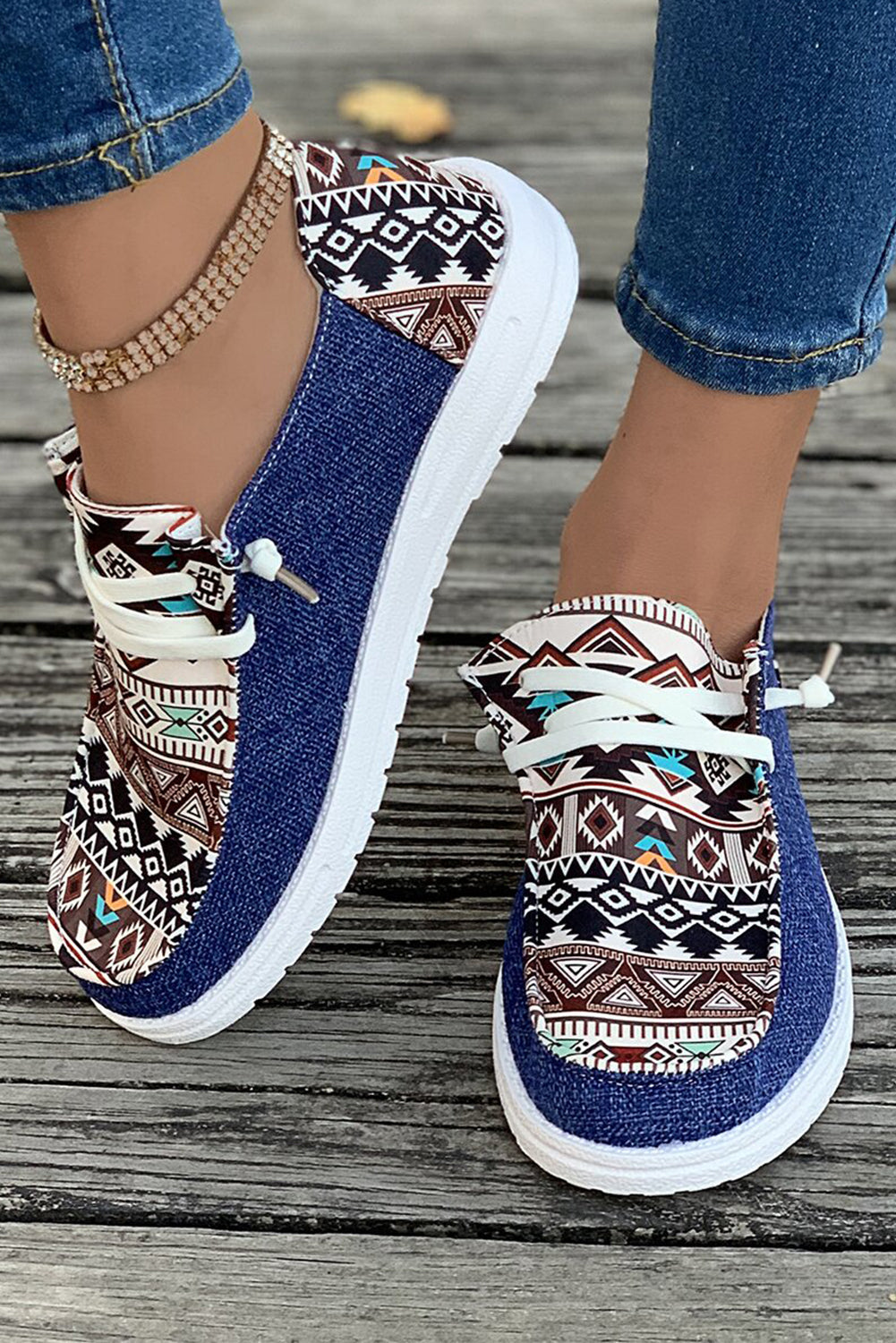 Threaded Pear Bailee Vintage Aztec Lace-up Flat Shoes