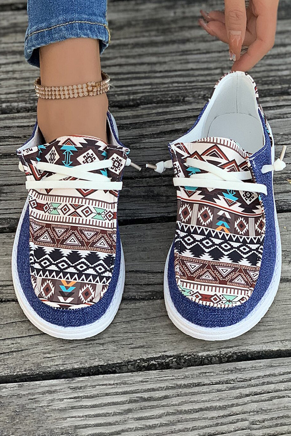 Threaded Pear Bailee Vintage Aztec Lace-up Flat Shoes