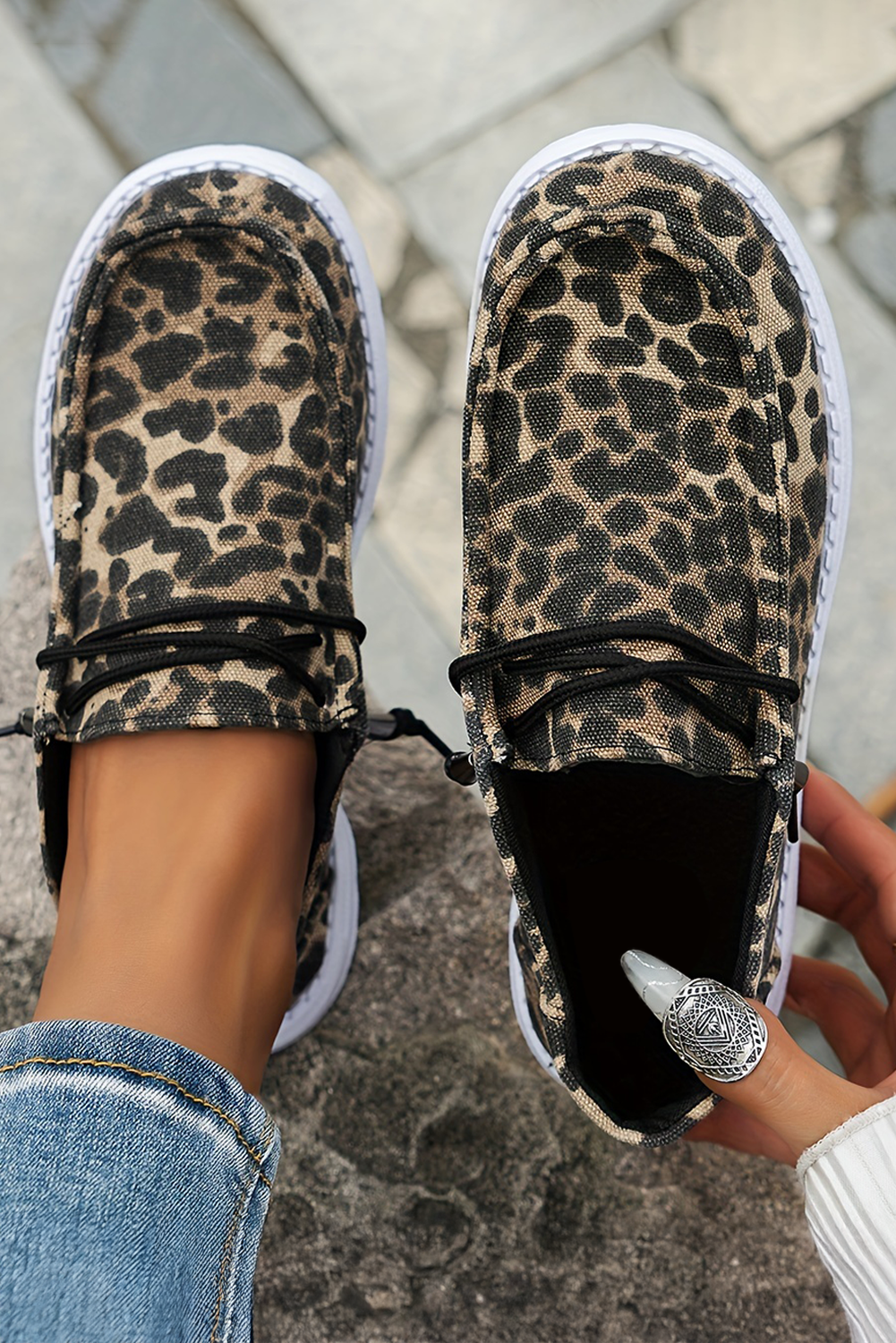 Threaded Pear Kira Lace-up Decor Leopard Canvas Shoes