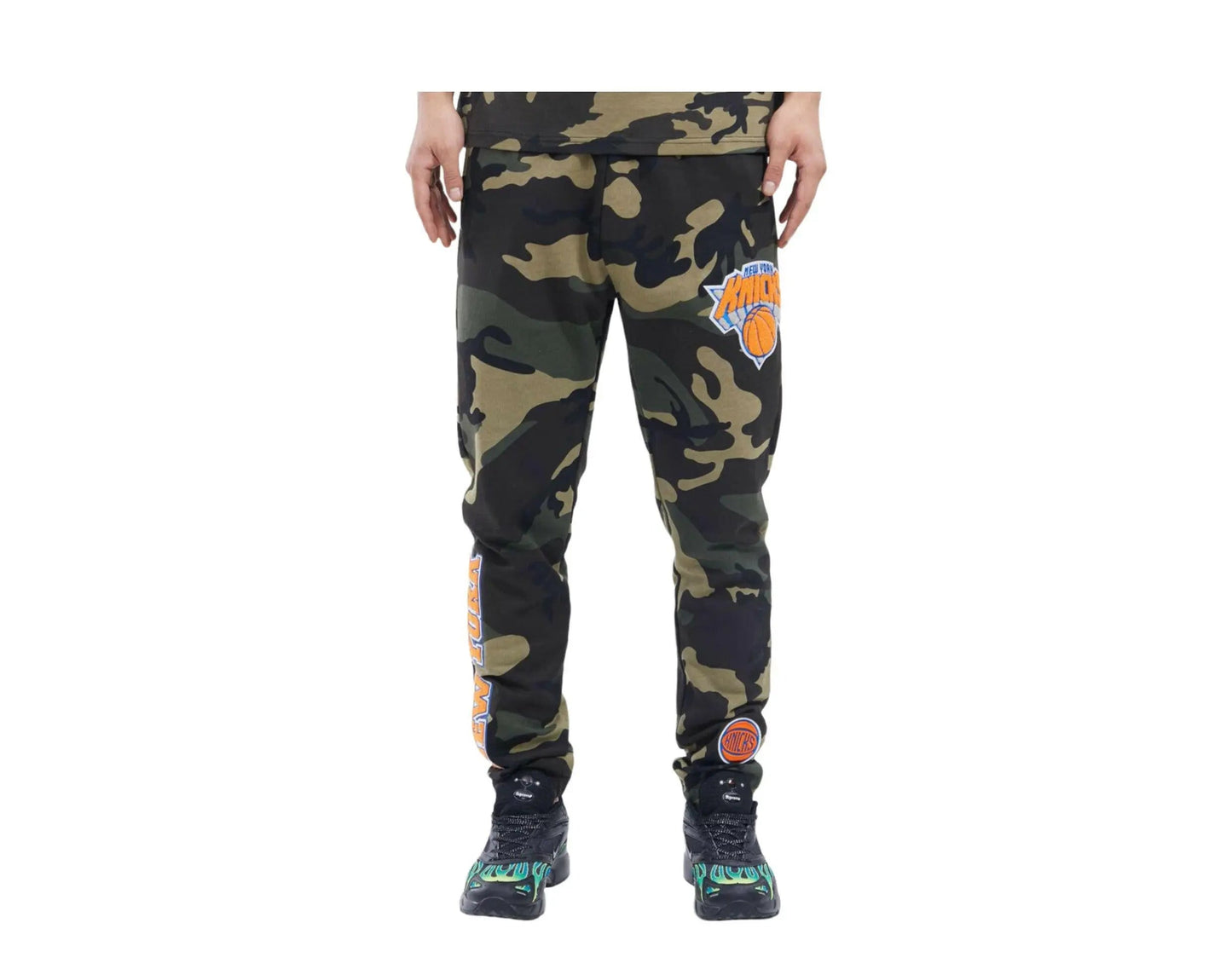 Pro Standard NBA New York Knicks Pro Team Men Joggers Camo