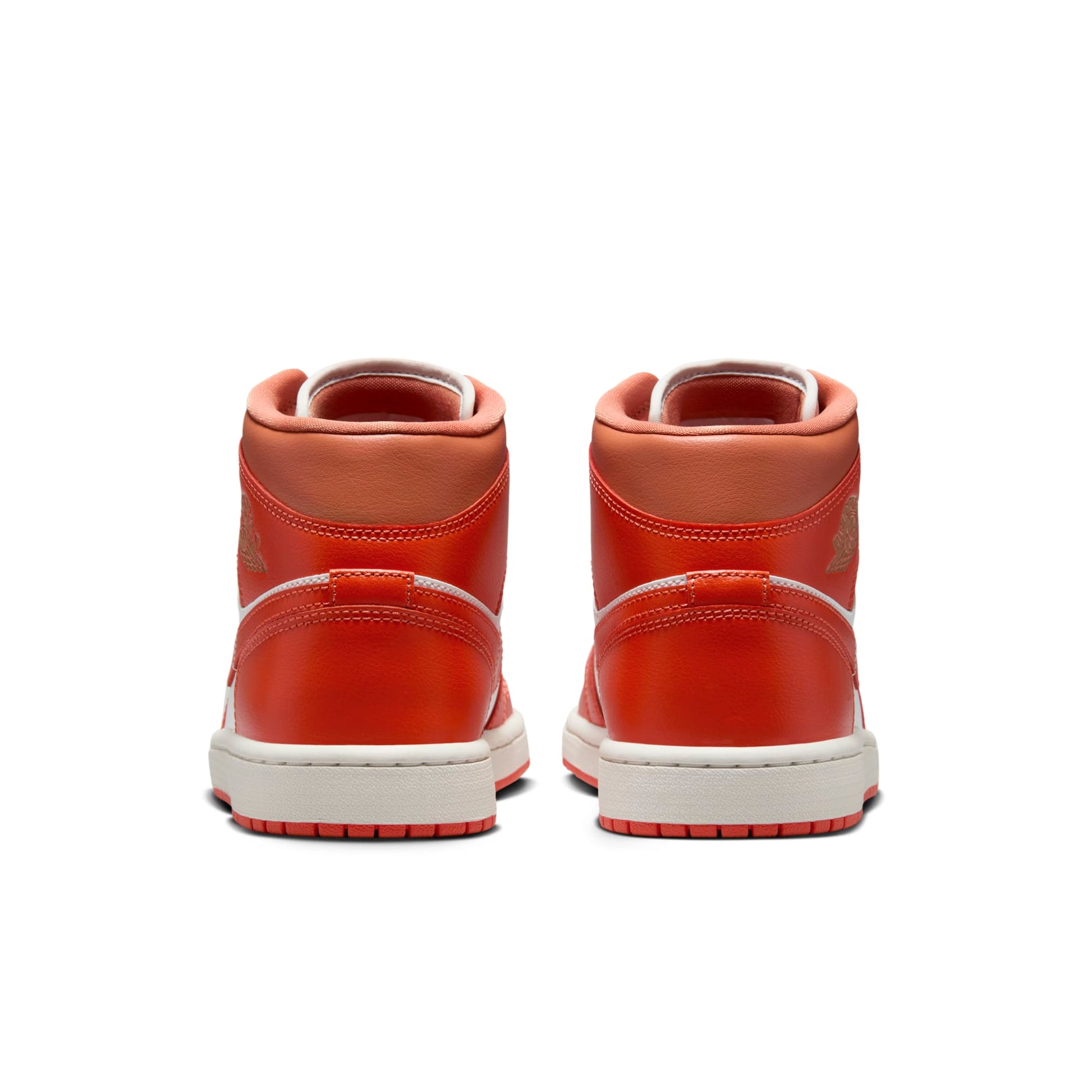 Summit White/Cosmic Clay-Amber Brown-