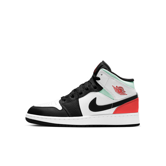 Grade School Air Jordan Retro 1 Mid 'Se White Black Red Spruce' (Gs)