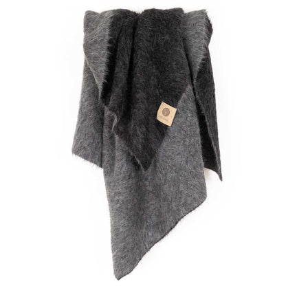 Suri | Black + Dark Gray