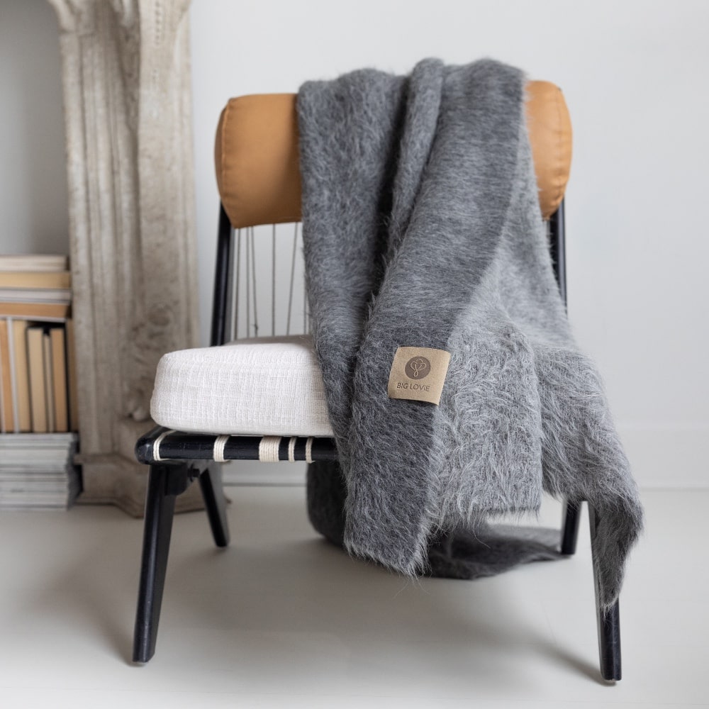 Suri | Dark Gray + Light Gray