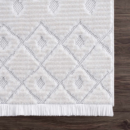 Ivory Beil 3D Fringe Area Rug - Clearance