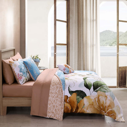 Blue Floral / Beige-