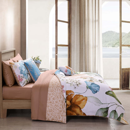 Blue Floral / Beige-