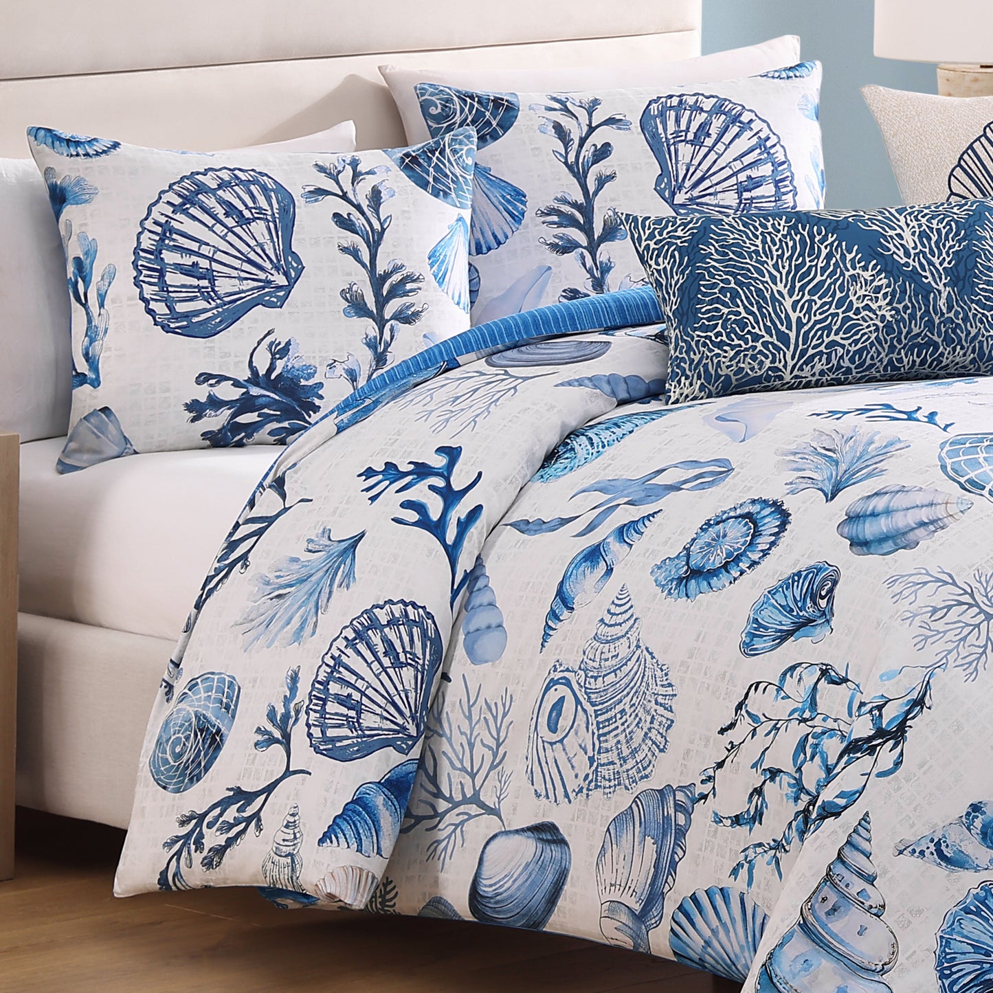 Bebejan Shells and Seaplants 5 Piece Reversible Comforter Set
