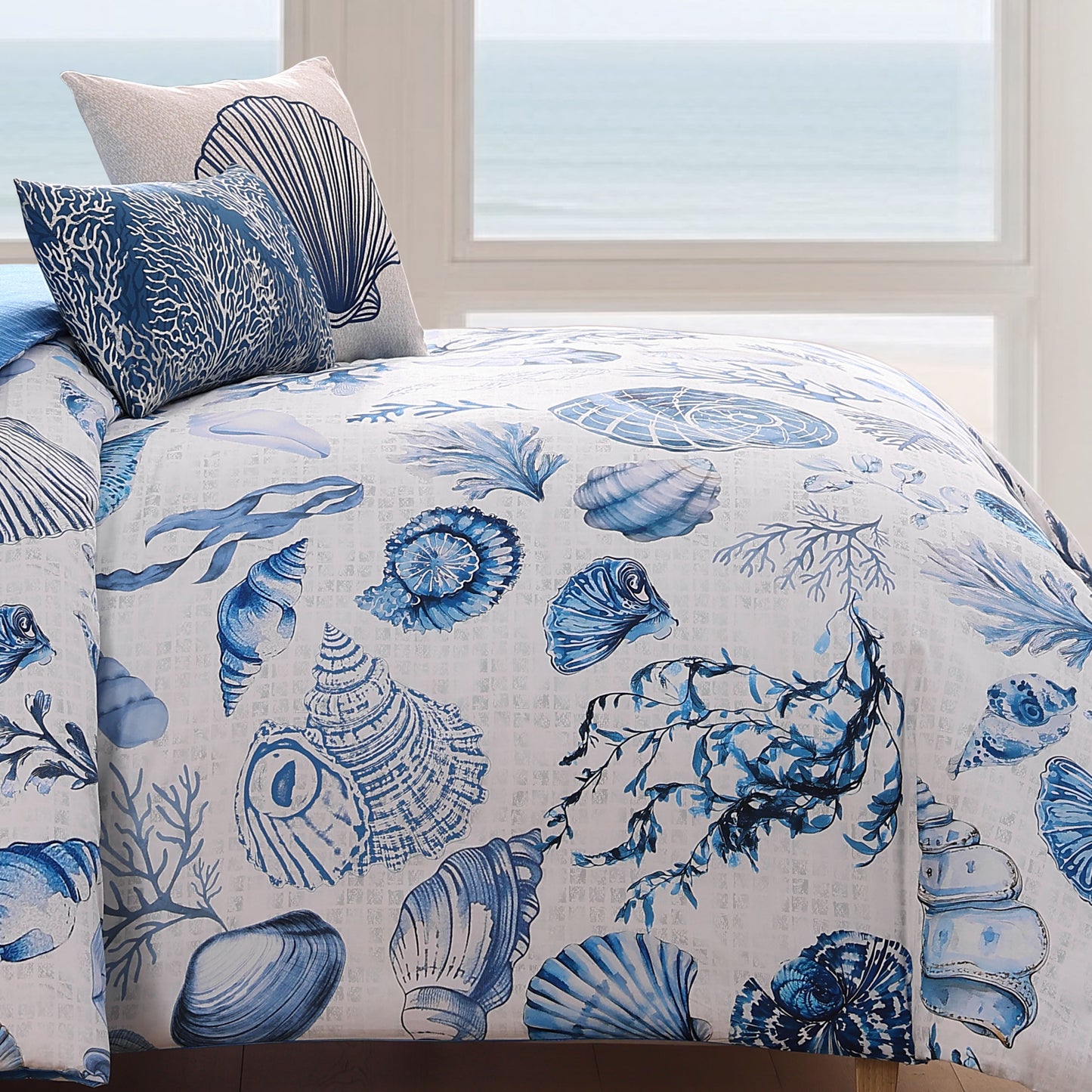 Bebejan Shells and Seaplants 5 Piece Reversible Comforter Set