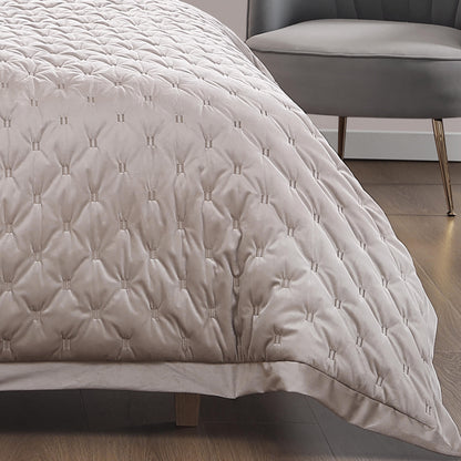 Bebejan 3 Piece Velvet Comforter Set