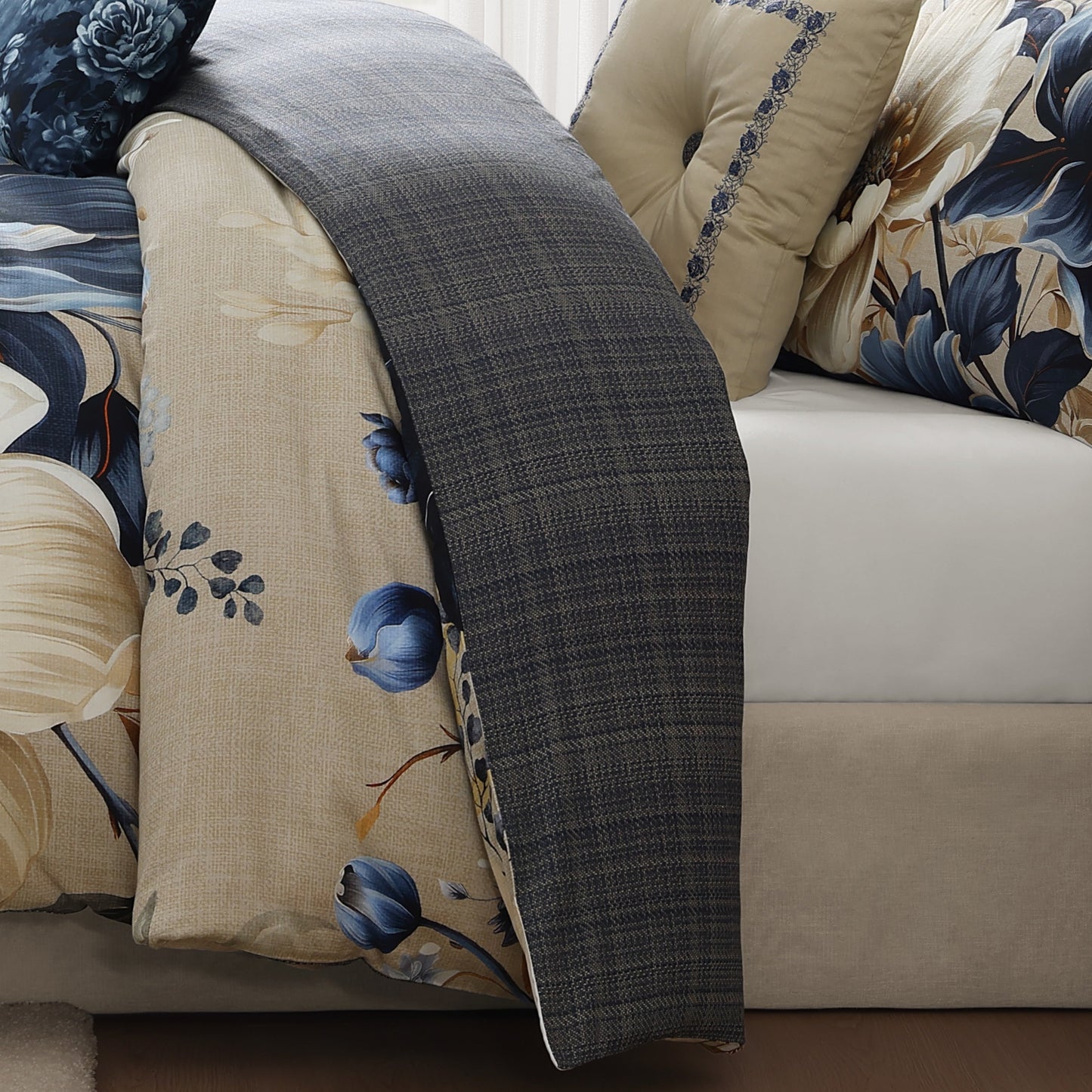Bebejan English Manor 5 Piece Reversible Comforter Set