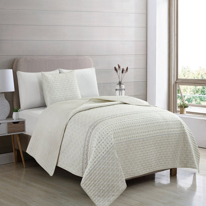 Patina Vie Maison Vintage Floral Printed Quilt Set With Shams