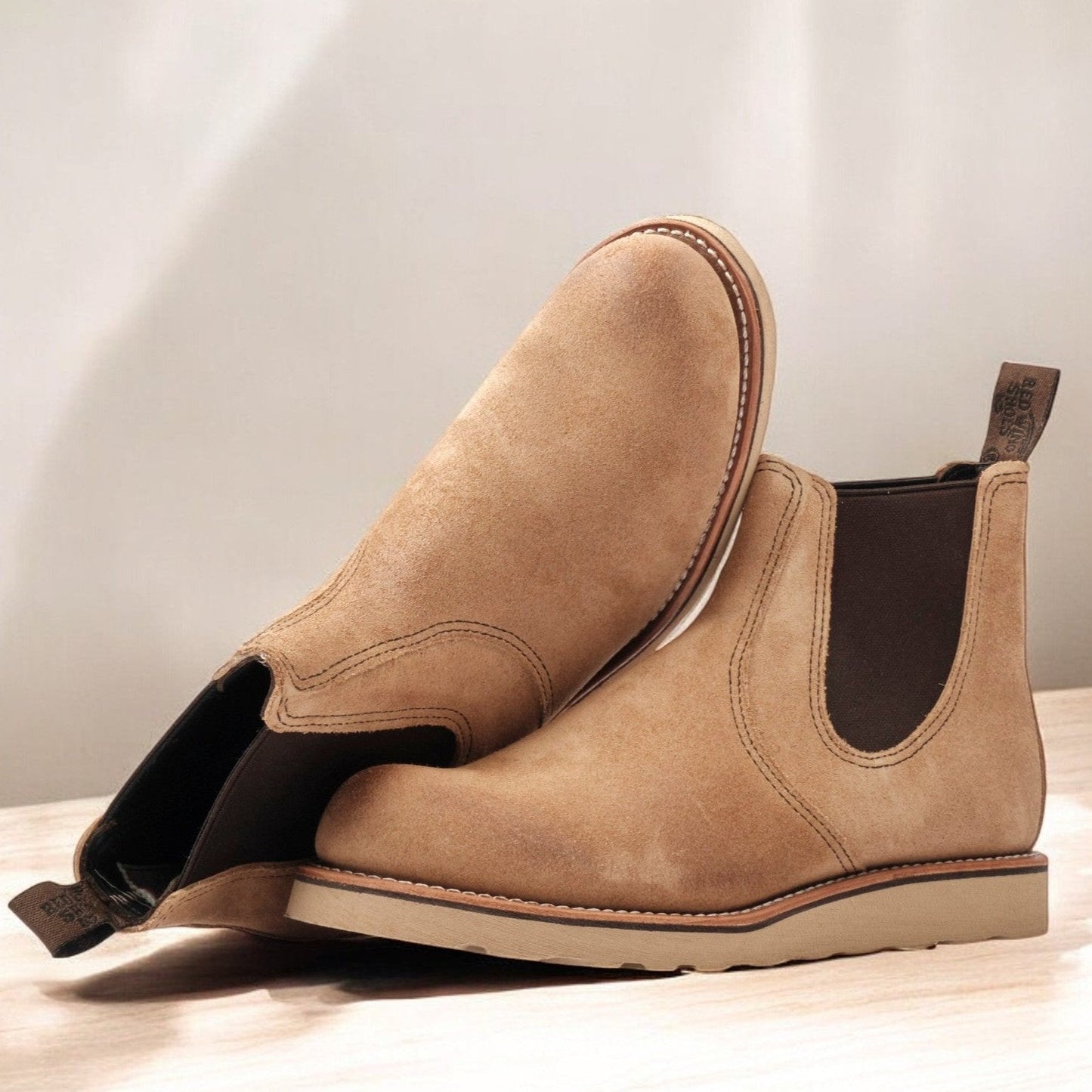 Red Wing Shoes Men's Red Wing Classic Chelsea Hawthorne