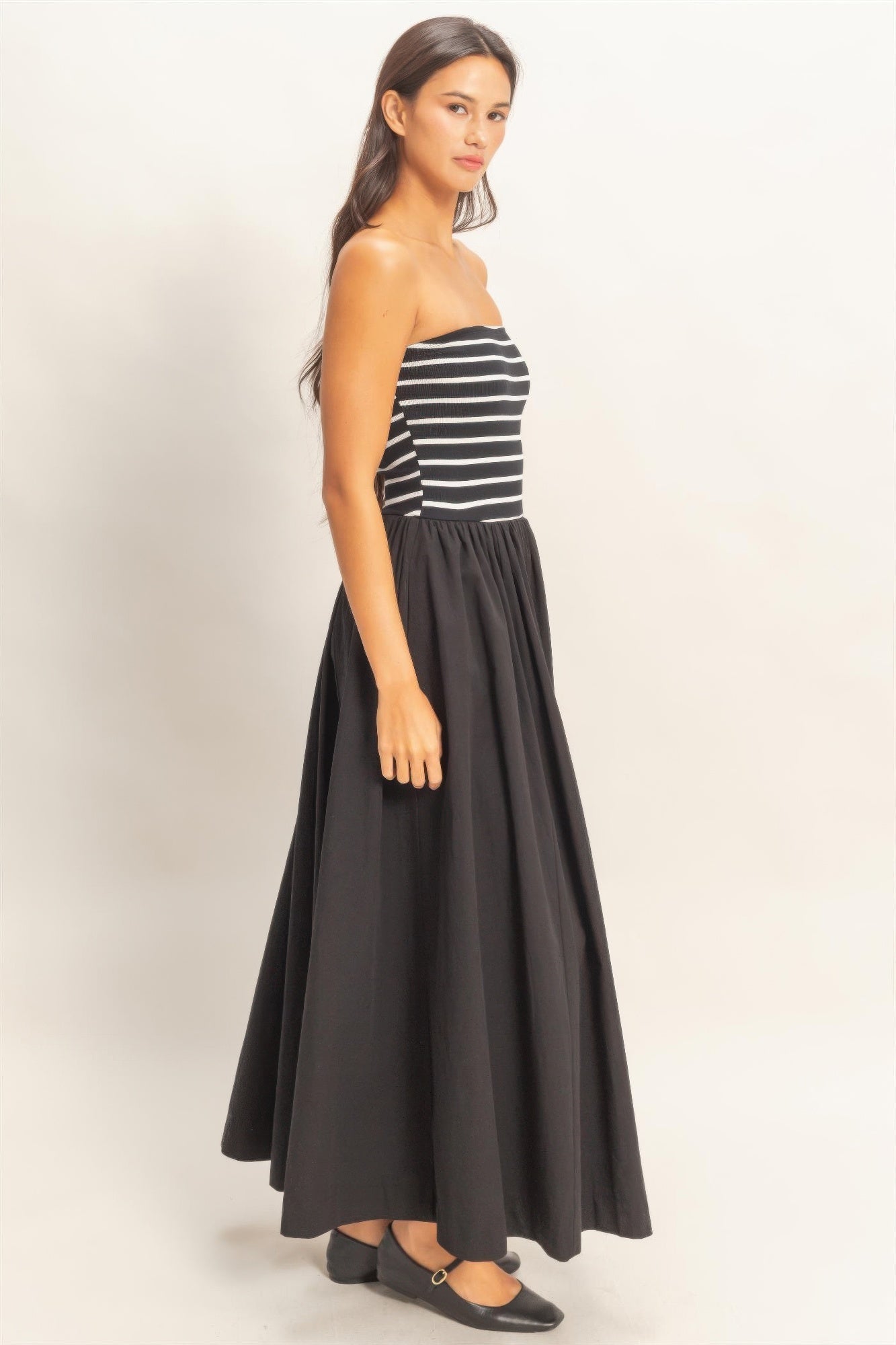 strapless flowy midi dress Nora Strapless Smocked Midi Dress Blue Multi / XS