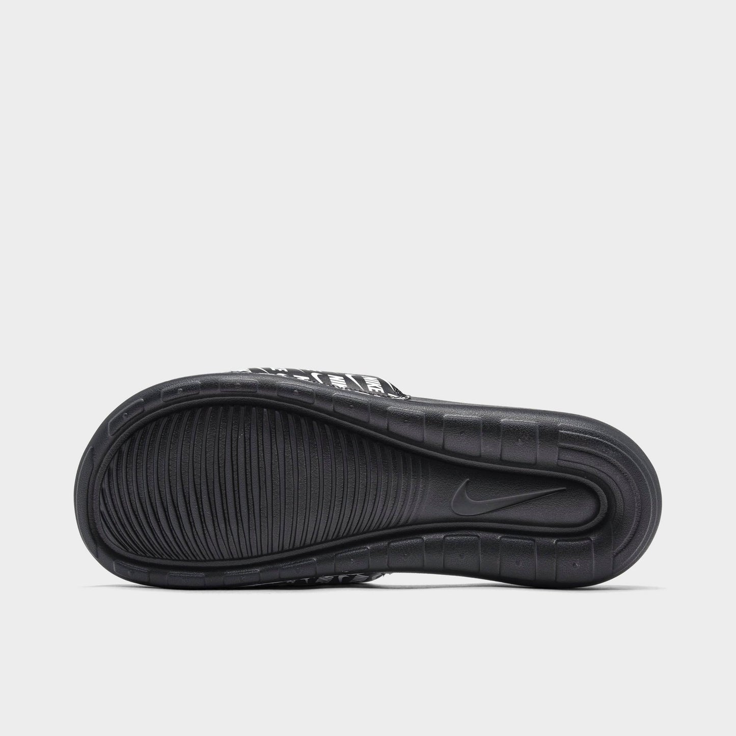 [cn9678-006] Mens Nike Victori One Print Slides