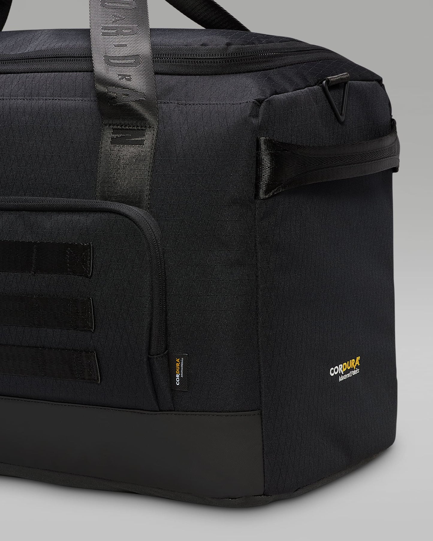 Air Jordan Men's Collectors Duffel 44L Bag